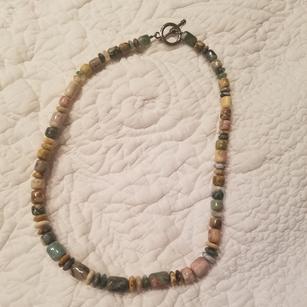 🍁Stone Necklace🍁